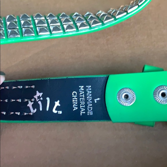 Tilt belt- Green Emo, Pop Punk Belt - Picture 2 of 5